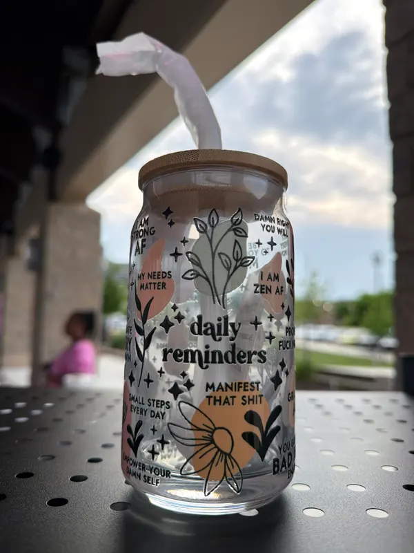 Daily Reminders glass drinkware